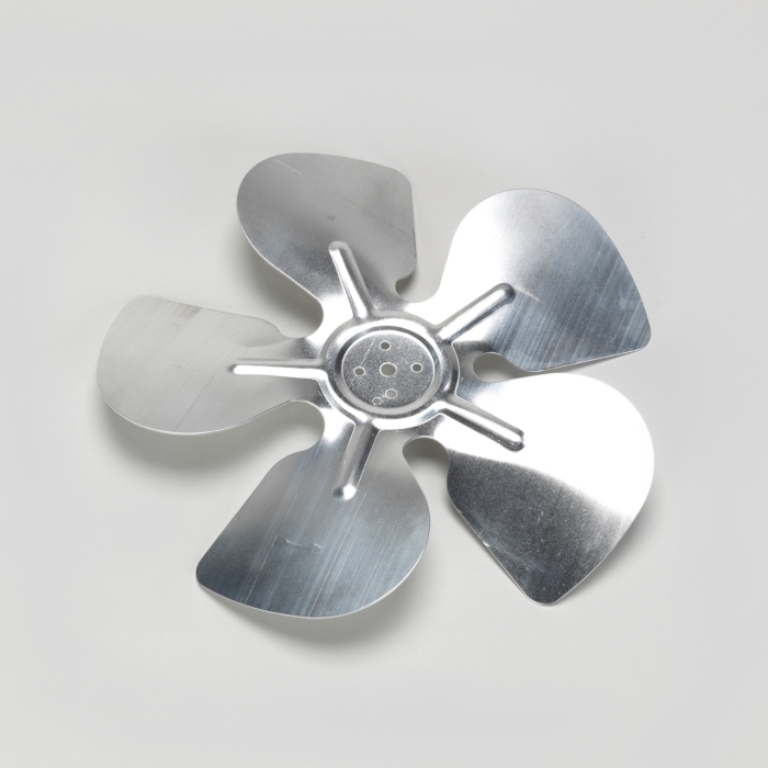 FAN BLADE